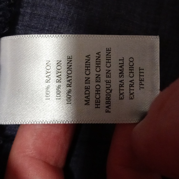 🆕️ 💜HTF Rails💜 - Riley Navy/Purple Wisteria Print Romper - Picture 8 of 14